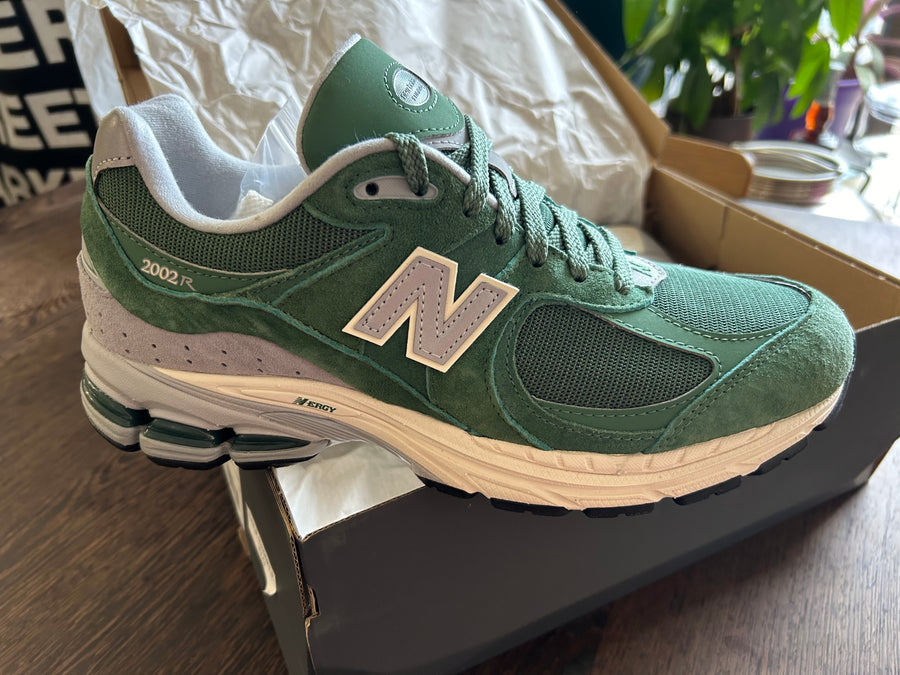 New Balance M2002RHW "Jade Green" - US Mens Size 9