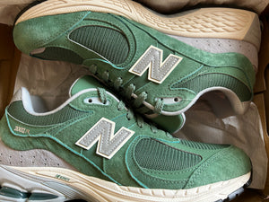 New Balance M2002RHW "Jade Green" - US Mens Size 9